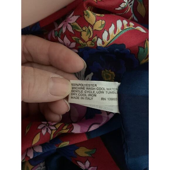 Vintage Navy & Red Scarf Made in Italy Floral - Picture 3 of 10